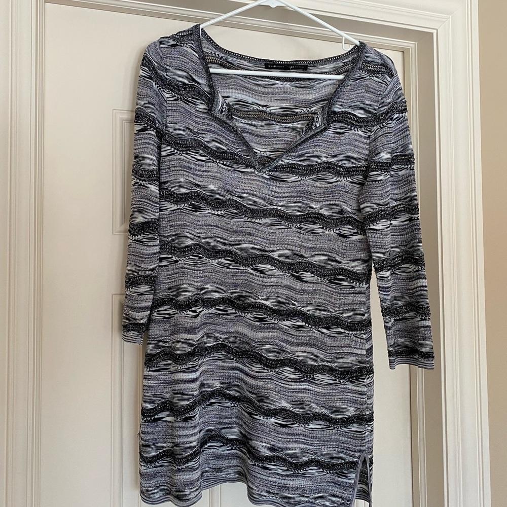 White House Black Market size small sweater